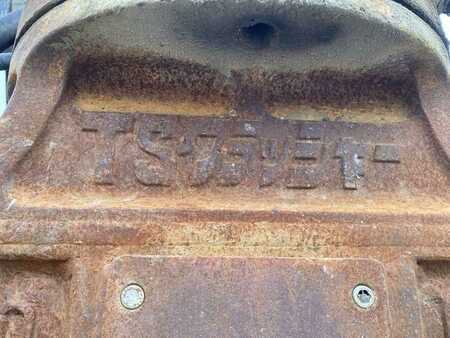 Ostatní 0 [div] Cisaille a beton Pour Pelles de 35 Tonnes (7)