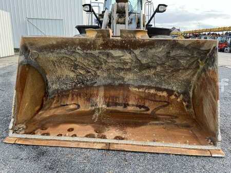 Chargeuse sur pneus 2014 Caterpillar 962K (10)