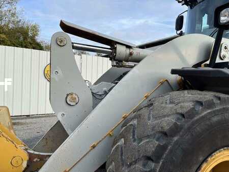 Chargeuse sur pneus 2014 Caterpillar 962K (12)