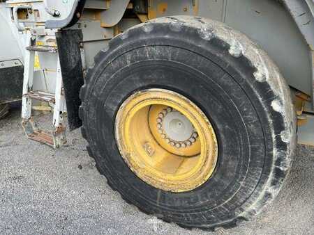 Chargeuse sur pneus 2014 Caterpillar 962K (19)