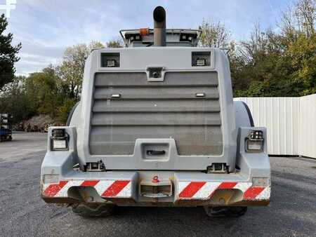 Chargeuse sur pneus 2014 Caterpillar 962K (9)