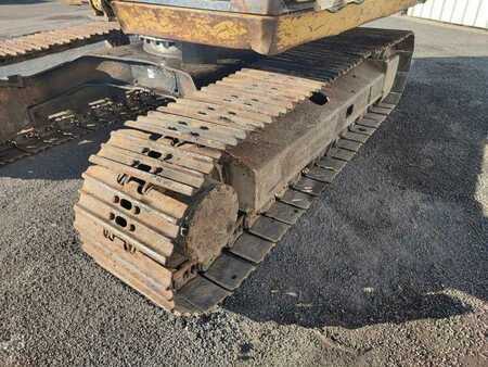 Lánctalpas kotrógép 1993 Caterpillar E120B (25)