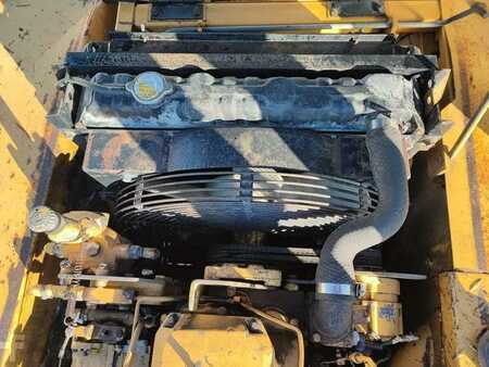 Lánctalpas kotrógép 1993 Caterpillar E120B (34)