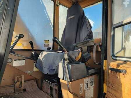 Lánctalpas kotrógép 1993 Caterpillar E120B (39)