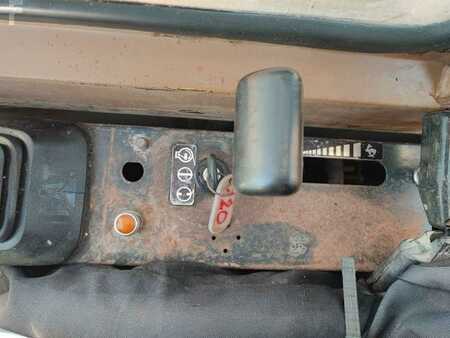 Lánctalpas kotrógép 1993 Caterpillar E120B (43)