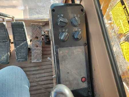 Lánctalpas kotrógép 1993 Caterpillar E120B (45)