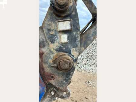 Koparki gąsienicowe 2019 Volvo ECR235EL (7)