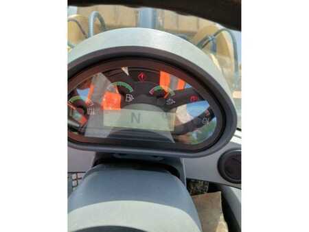 Ładowarki kołowe 2019 Caterpillar 926M (30)