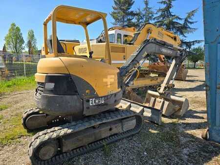 Minibagry 2005 Volvo ECR38 (5)