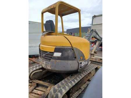 Minibagry 2005 Volvo ECR38 (7)