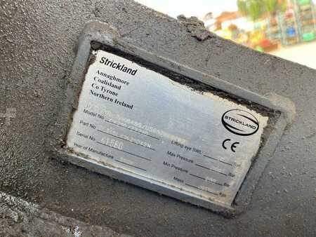 Mobilbagger 2011 Hitachi ZX210W-3 (16)