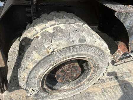 Mobilbagger 2011 Hitachi ZX210W-3 (25)