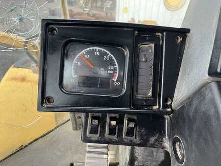 Chargeuse sur pneus 1999 Caterpillar 962G (25)