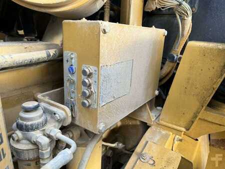 Chargeuse sur pneus 1999 Caterpillar 962G (40)
