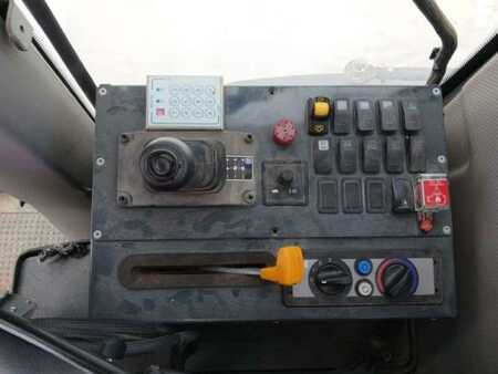 Grejdry 2019 Case 836C AWD  EQUIPEE 3D (22)