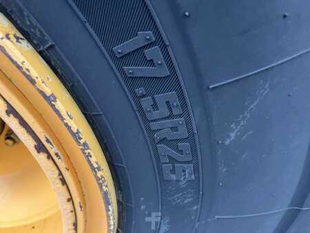 Chargeuse sur pneus 2007 Volvo L45B-TP (23)