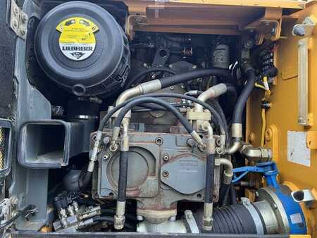 Rupsgraafmachines 2007 Liebherr R914C HD-SL (30)