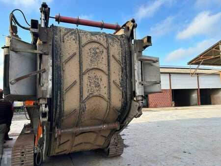 Ostatní 2012 [div] VZ750DK (18)