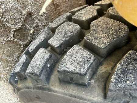 Knickgelenkte Muldenkipper/Dumper 2021 Caterpillar 740GC (6)