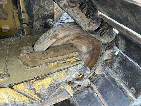 Bulldozere 2013 Caterpillar D6T LGP (24)