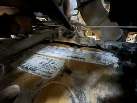 Bulldozere 2013 Caterpillar D6T LGP (42)