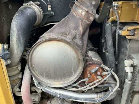 Bulldozere 2013 Caterpillar D6T LGP (44)