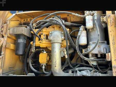 Rupsgraafmachines 1998 Caterpillar 345B LME (14)