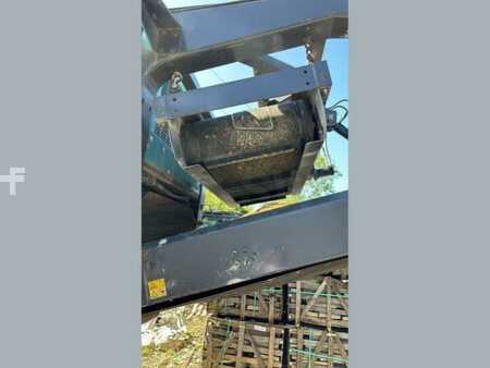 POWERSCREEN Premiertrak 400