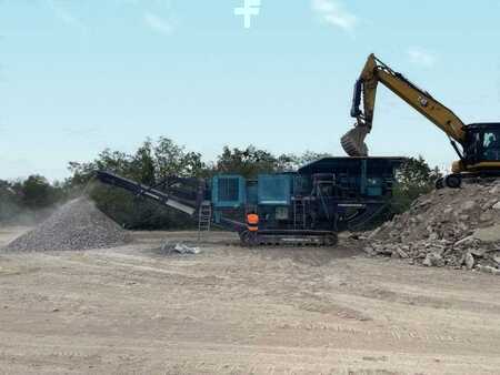 POWERSCREEN Premiertrak 400