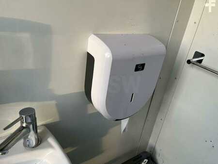 Ostatní 0 [div] WC (18)