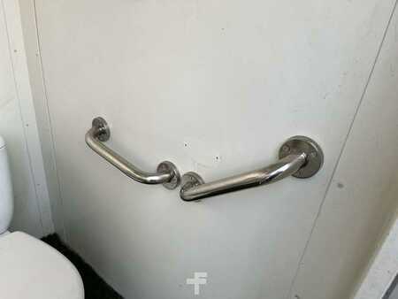 Ostatní 0 [div] WC (21)