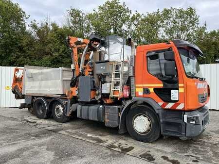 Miscelaneo 2009 Renault PREMIUM 370-26 (1)