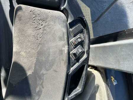 Chargeuse sur pneus 2002 Caterpillar 966G (39)