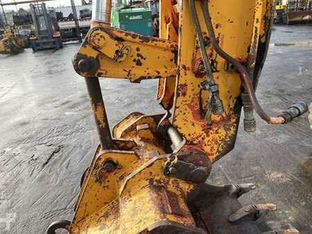 Mobiele graafmachines 1982 Poclain P60 (12)