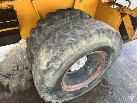 Mobiele graafmachines 1982 Poclain P60 (27)