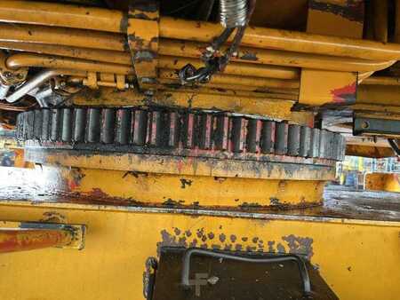 Mobiele graafmachines 1982 Poclain P60 (30)