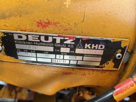 Mobiele graafmachines 1982 Poclain P60 (35)