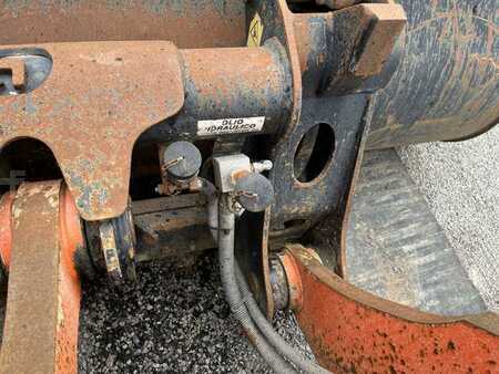 Chargeuse sur pneus 2000 Hitachi W130A (18)