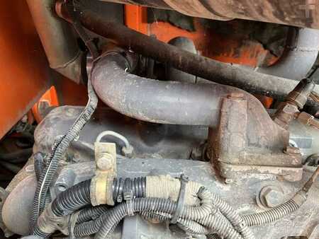 Chargeuse sur pneus 2000 Hitachi W130A (36)