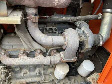 Chargeuse sur pneus 2000 Hitachi W130A (38)