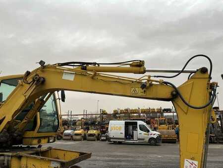 Muut 1997 Case 788-PRR (10)