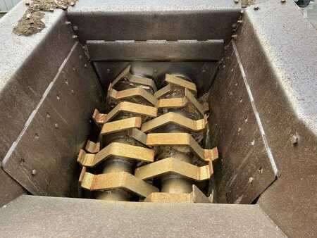 Ostatní 2021 [div] IMPAKTOR 250 EVO (30)