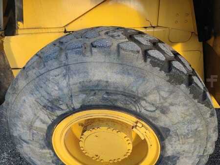 Chargeuse sur pneus 1998 Komatsu WA270-3 (21)