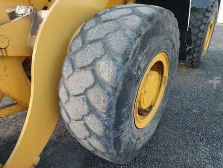 Chargeuse sur pneus 1998 Komatsu WA270-3 (23)