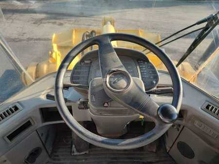 Chargeuse sur pneus 1998 Komatsu WA270-3 (39)