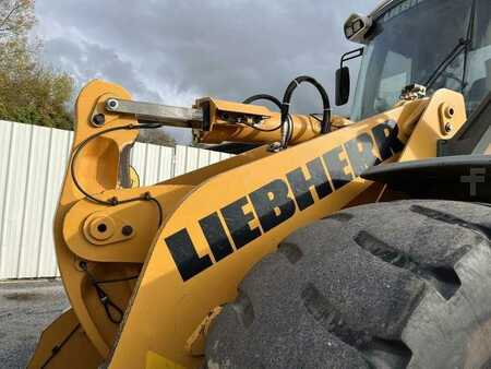 Kolové nakladače 2011 Liebherr L576 (12)