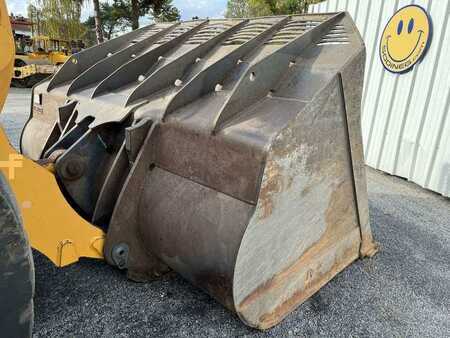 Kolové nakladače 2011 Liebherr L576 (13)