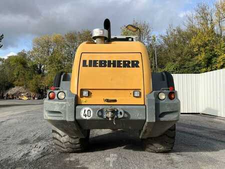 Kolové nakladače 2011 Liebherr L576 (9)