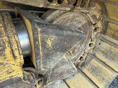 Grondschuivers 2004 Caterpillar D6N LGP (21)