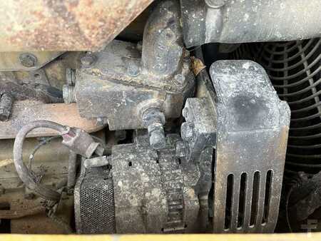 Grondschuivers 2004 Caterpillar D6N LGP (31)